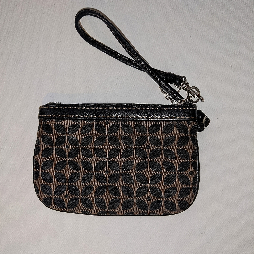 Fossil Wristlet - Picture 2 of 3